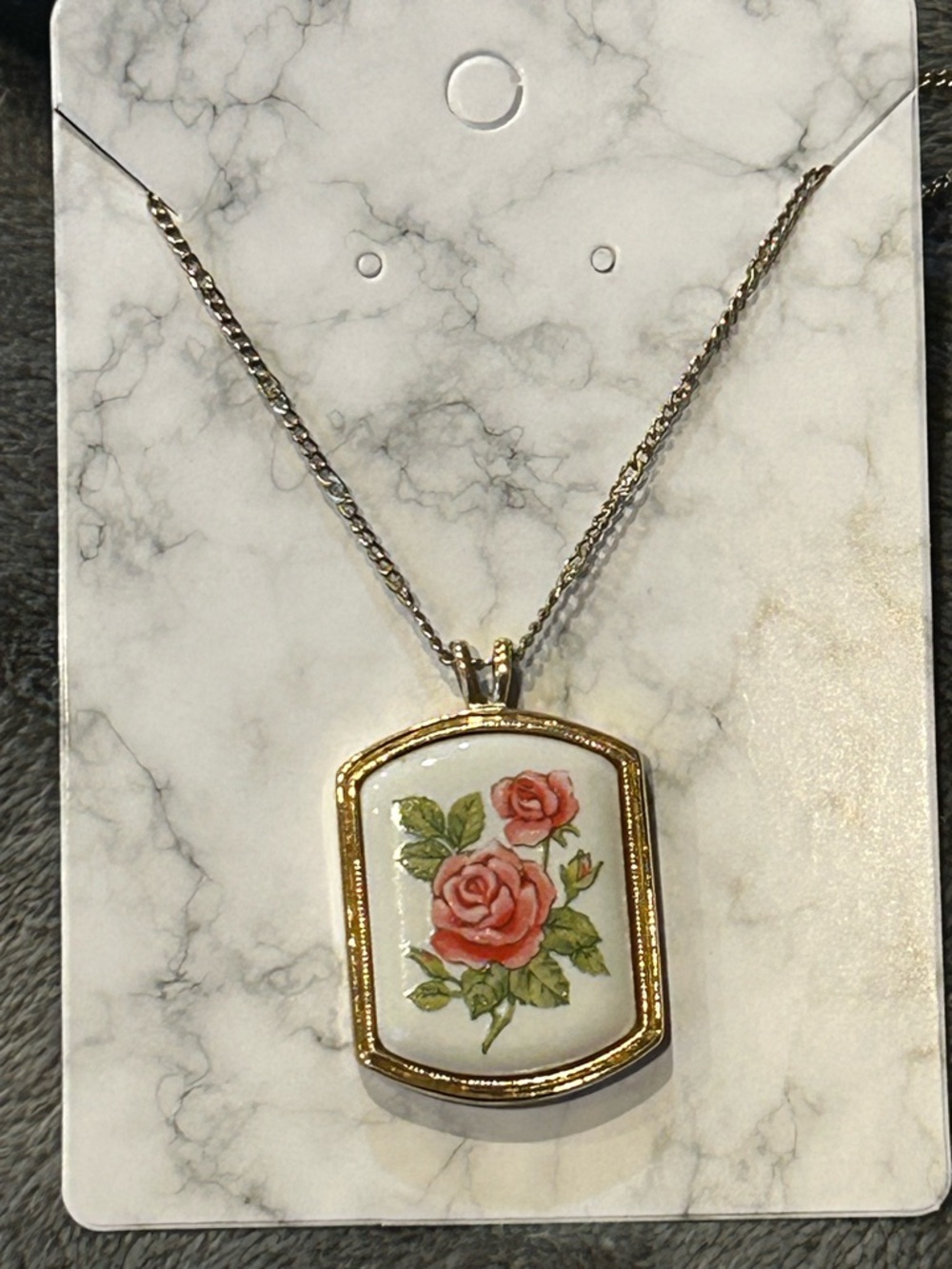 Vintage Avon rose pendant with chain